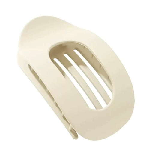 Luneya – Minimalist Flat Hair Clips for Everyday Elegance