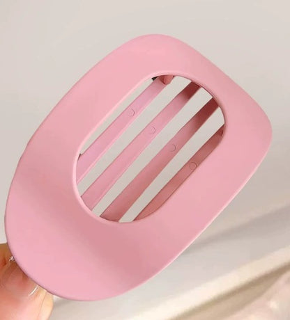 Luneya – Minimalist Flat Hair Clips for Everyday Elegance